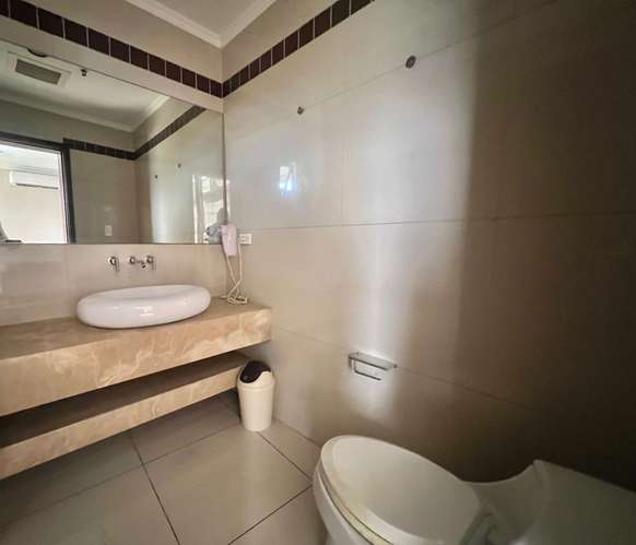 Se Alquila Apartamento Amoblado en Sabana Sur - 1  Habitación, 1  Baño,  1 Parqueo, precio $1,300