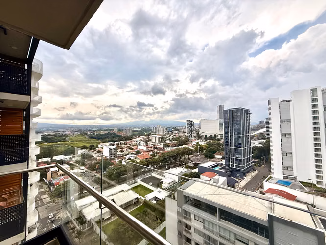 ESPECTACULAR APTO EN TORRE PISO ALTO CON PARQUEO  NUNCIATURA  - Imagen 8