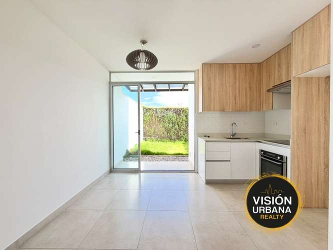 Casa de 2 Habitaciones en Vistas de Santa Ana - Imagen 7