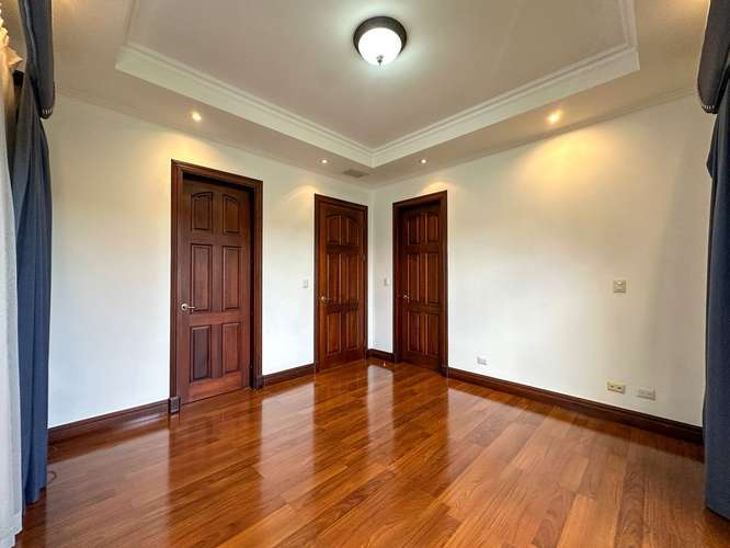 VENTA DE CASA EN HACIENDA DEL SOL PARA INVERSION  - Imagen 15
