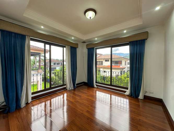 VENTA DE CASA EN HACIENDA DEL SOL PARA INVERSION  - Imagen 12