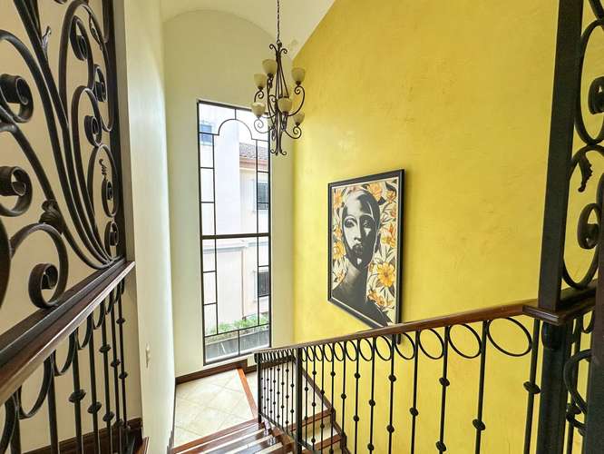 VENTA DE CASA EN HACIENDA DEL SOL PARA INVERSION  - Imagen 7