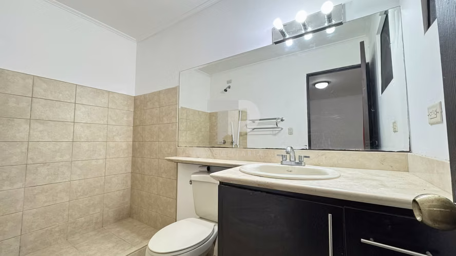 Casa en Santa Lucia de Barva-Condominio. JRC470
