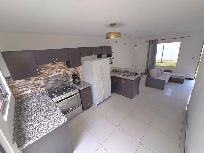  ¡PRECIO DE APARTAMENTO, PERO ES CASA! 65 MILLONES | A 2 MINUTOS DEL CRISTO SABANILLA - Imagen 3