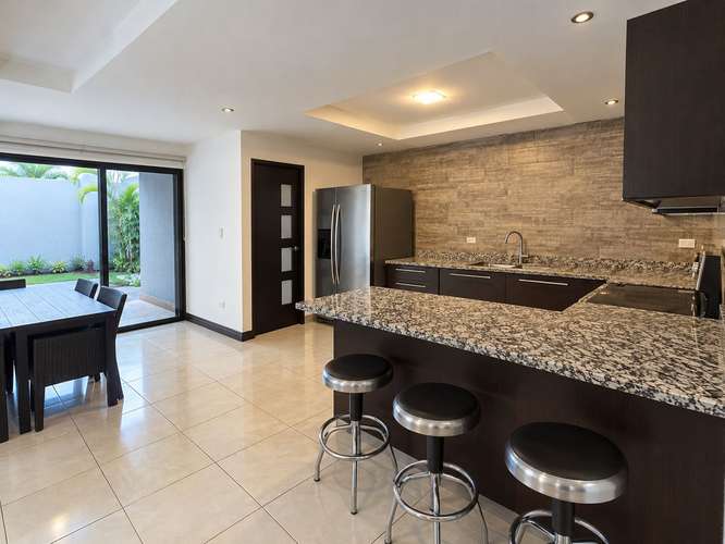 ALQUILER DE CASA DE SANTA ANA HILLS  - Imagen 3