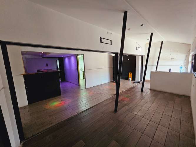 Alquiler local comercial, Barrio La California. ASJ245