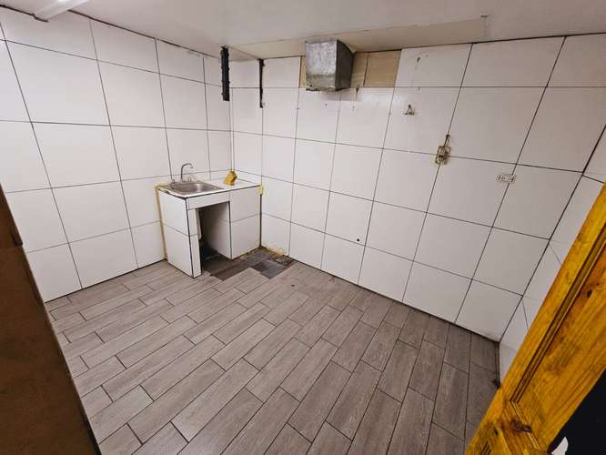 Alquiler local comercial, Barrio La California. ASJ245