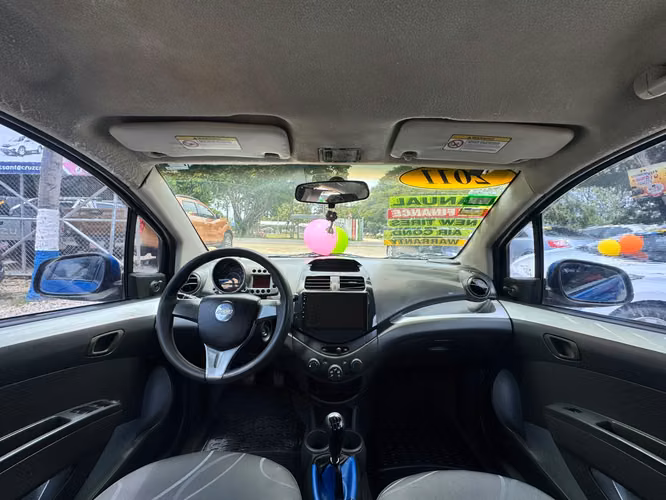 CHEVROLET SPARK LT-HATCHBACK-2011-MANUAL-3.975.000