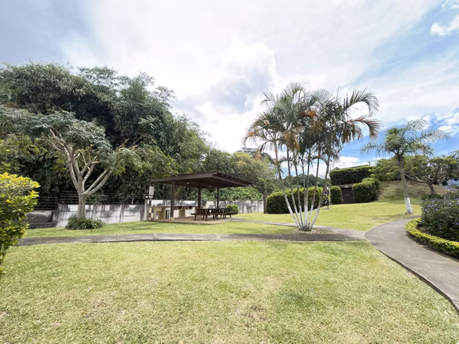 APARTAMENTO EN ALQUILER | CONDOMINIO COLINAS DEL SOL, TRES RÍOS - Imagen 16