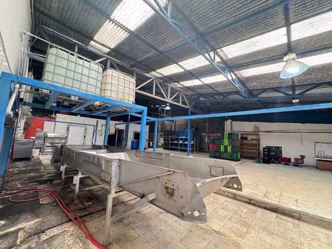 Venta de propiedad comercial (Bodega) San Nicolás de Cartago - Imagen 6