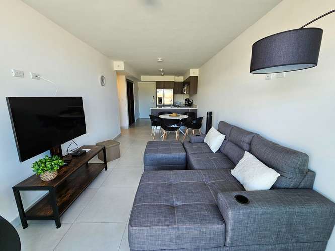 Alquiler apartamento amueblado 2 habitaciones. Condominio Altamira, San Pablo de Heredia - Imagen 4