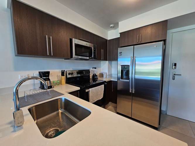 Alquiler apartamento amueblado 2 habitaciones. Condominio Altamira, San Pablo de Heredia - Imagen 3