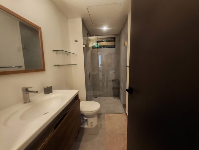 Alquiler de estudio amueblado en Pozos de Santa Ana con balcón, piscina y gimnasio - Imagen 7