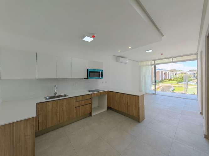 Apartamento a estrenar en Santa Ana con balcón, piscina y gimnasio - Imagen 2