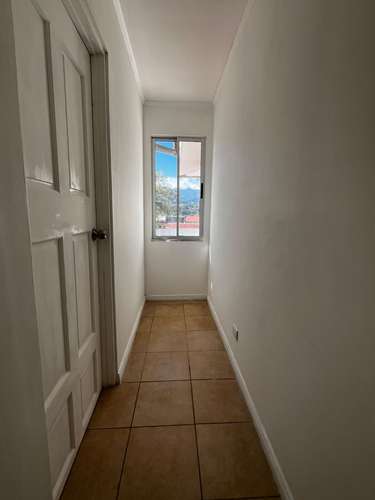 Se alquila local comercial para oficinas/consultorios/estetica/etc. - Imagen 6