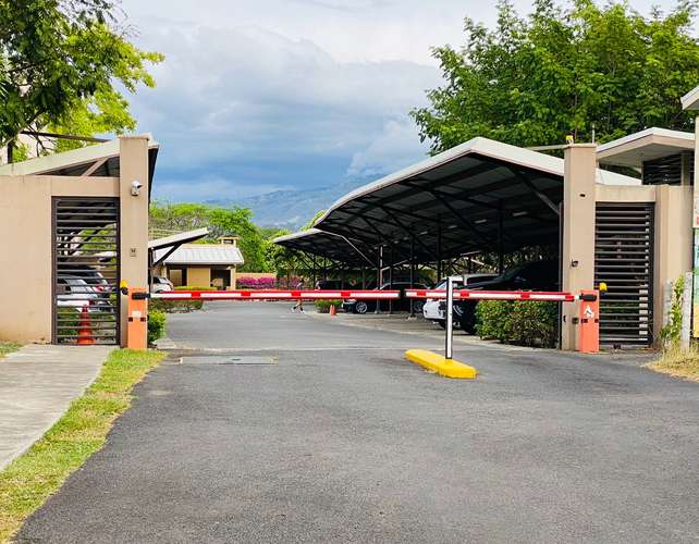 Venta de condominio en la Guácima casi frente a Hacienda Los Reyes.