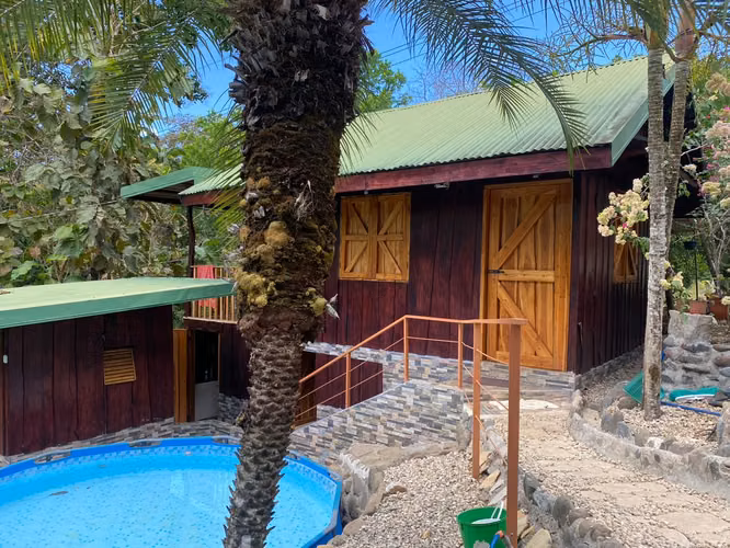 Exclusiva casa de madera de 5 dormitorios con piscina y jacuzzi, cerca de famosas playas, Montezuma, Santa Teresa, ect.. - Imagen 18