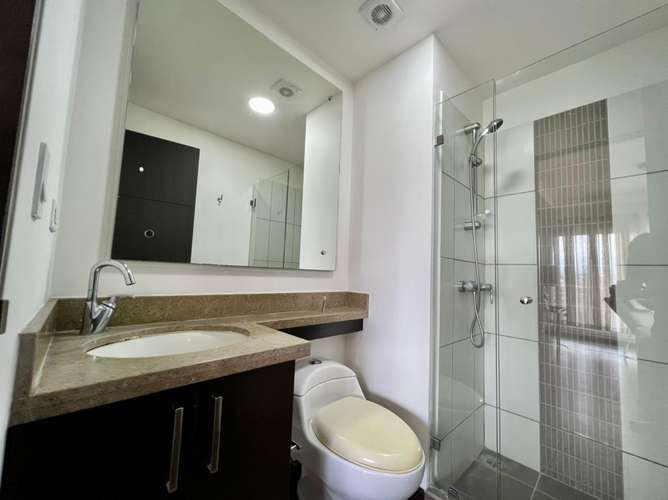 Apartamento amueblado de un dormitorio en torre en Sabana - Imagen 9