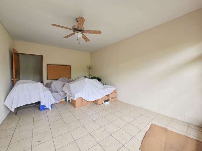 PROPIEDAD DE 3 CASAS DE UNA SOLA PLANTA CON 2.742 M2 DE LOTE EN SANTA ANA PIEDADES - Imagen 12