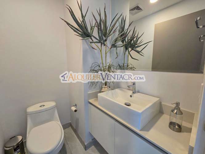 LUJOSO APARTAMENTO PARA ESTRENAR CON VISTA EN ESCAZU CENTRO - Imagen 7