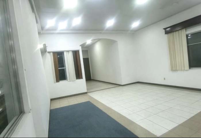 Quieres llamar la atencion colocando tu negocio en un excelente punto comercial !! - Imagen 3