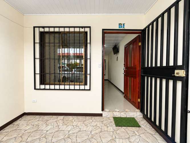 Alquiler de Apartaestudios · San José, Apartamentos · 1 hab · 45 m²