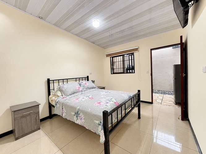 Alquiler de Apartaestudios · San José, Apartamentos · 1 hab · 45 m²