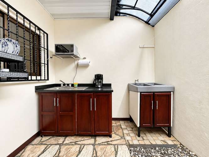 Alquiler de Apartaestudios · San José, Apartamentos · 1 hab · 45 m²
