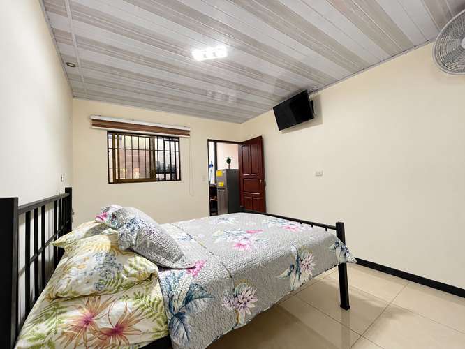 Alquiler de Apartaestudios · San José, Apartamentos · 1 hab · 45 m²