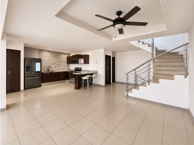 ALQUILER DE CASA EN CONDOMINIO RIO PALMA, GUACHIPELIN ESCAZÚ - Imagen 4