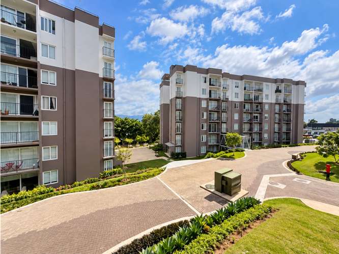 ALQUILER DE APARTAMENTO NUEVO, CONDOMINIO KHAYA - Imagen 7