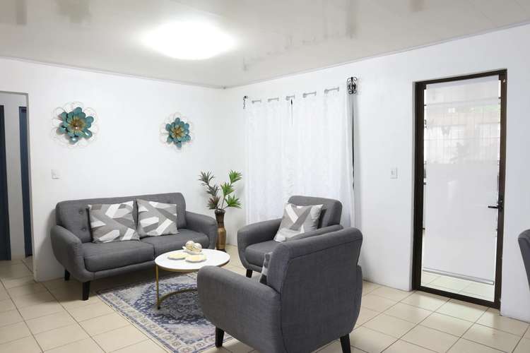 CASA FLORENCIA | Casa Moderna en Ubicación Estratégica en Florencia Centro, San Carlos. - Imagen 12