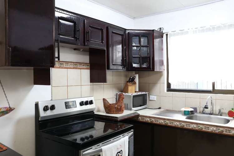 CASA FLORENCIA | Casa Moderna en Ubicación Estratégica en Florencia Centro, San Carlos. - Imagen 8