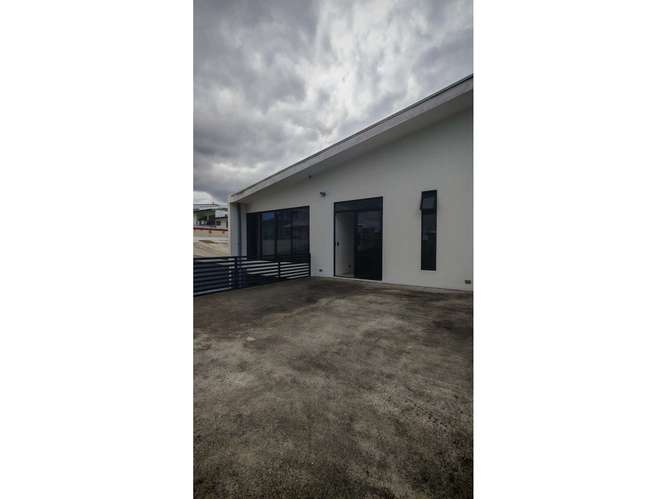 Venta de casa en Curridabat en residencial privado - Imagen 14