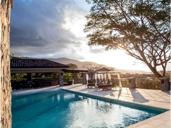 Elegante apartamento en Santa Ana - Imagen 4