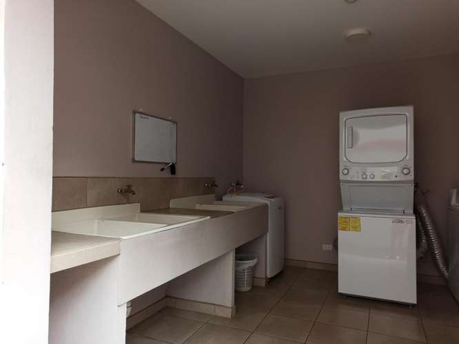 ALQUILER APARTAMENTO EN PRIMER NIVEL SAN PEDRO - Imagen 7
