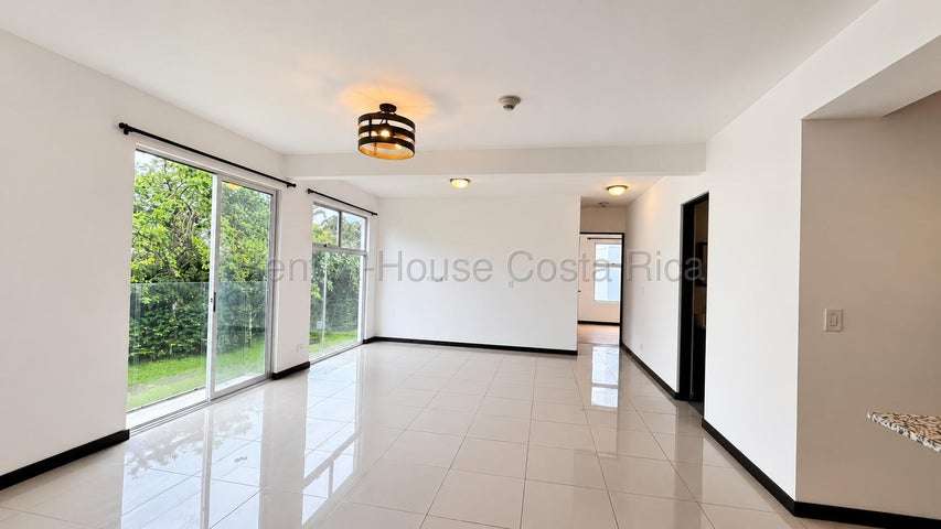Venta de Apartamento en Curridabat-Granadilla. 26-1809 LCV - Imagen 2