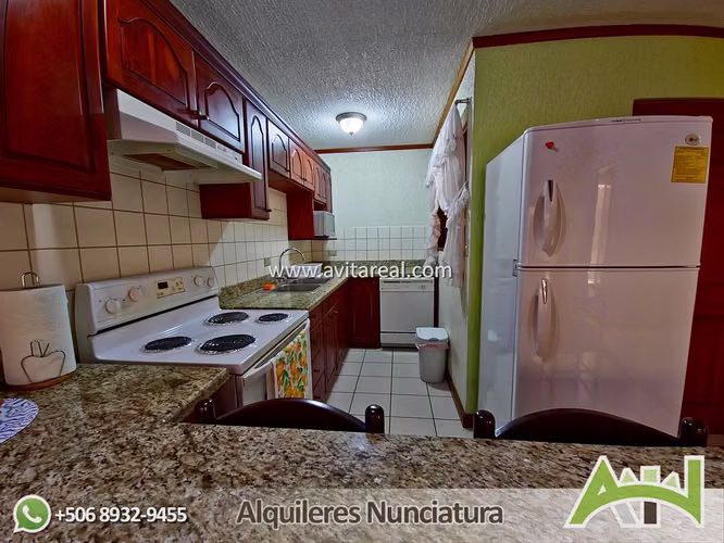 Apartamento amueblado en Guachipelín Norte Escazú - Imagen 11