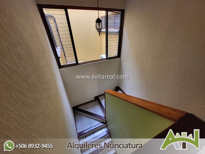 Apartamento amueblado en Guachipelín Norte Escazú - Imagen 2