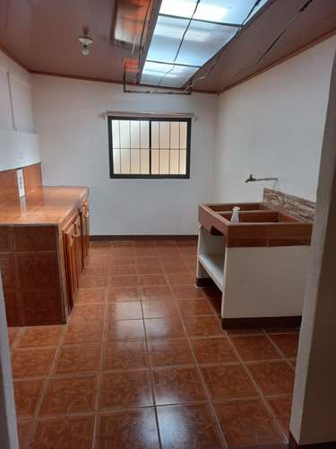 ALQUILER APARTAMENTO -CUBUJUQUI  HEREDIA  - Imagen 5