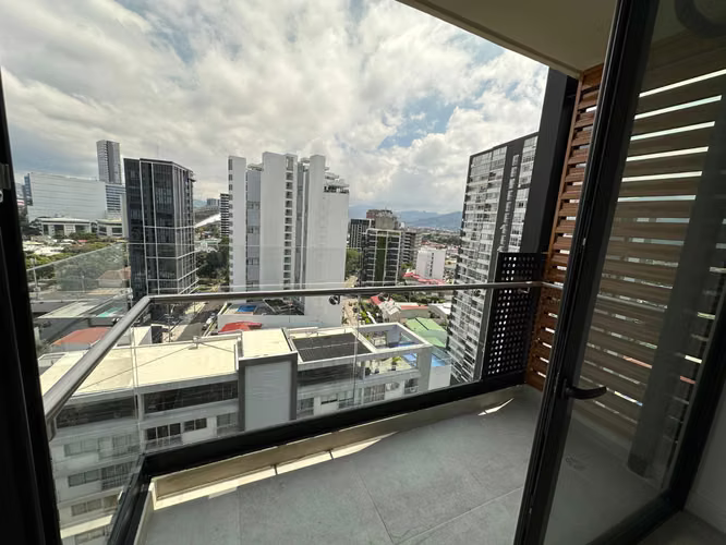 Alquiler de Apartamento con Electrodomésticos. San José. Nunciatura