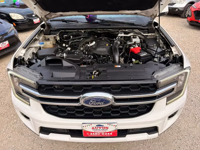 FORD EVEREST XLT-2023-AUTO-SHIFT TRONIC-7 PSJ- - Imagen 9