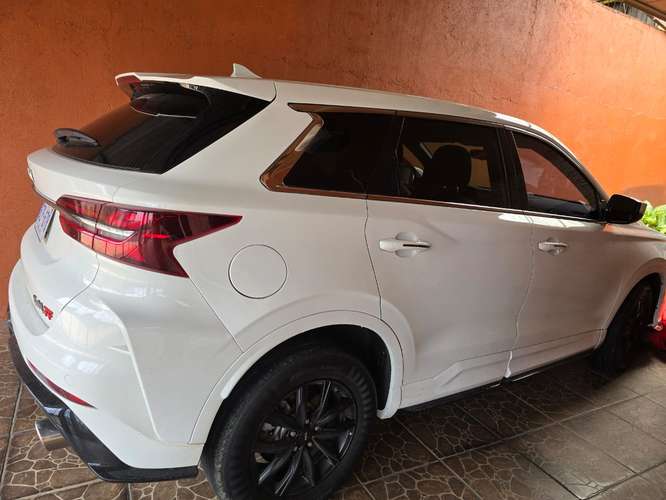 Venta de carro en excelente estado - Imagen 5