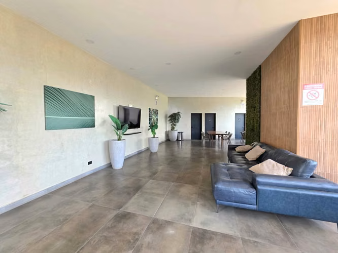 Venta de Casa en Guachipelín Escazú - De 3 niveles en Condominio - Imagen 11