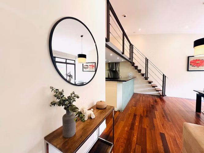  VENTA APARTAMENTO CON VISTA AL LAGO CON AMENIDADES DE COUNTRY CLUB - Imagen 2