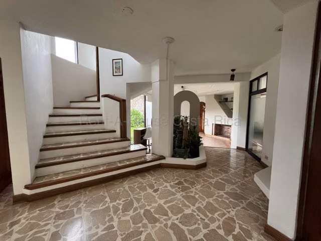 PRECIOSA QUINTA EN CURRIDABAT - Imagen 9