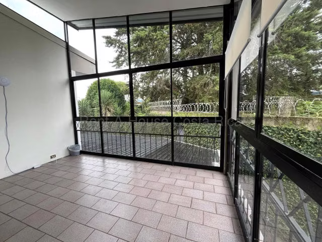PRECIOSA QUINTA EN CURRIDABAT - Imagen 18