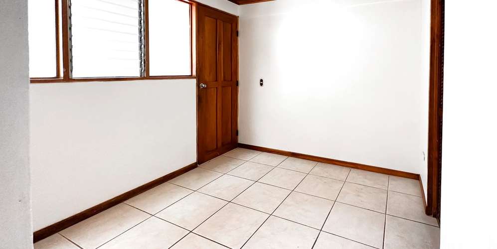 Venta amplia casa de un nivel en San Rafael, Escazú (CT) - Imagen 12