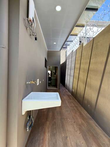 Estrene casa de alquiler 3 habitaciones, 3.5 baños. Belén. - Imagen 13