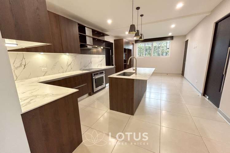 Casa en Venta en Colinas de Montealegre, Curridabat — 4 hab., como nueva, Cód. AJ058 - Imagen 9